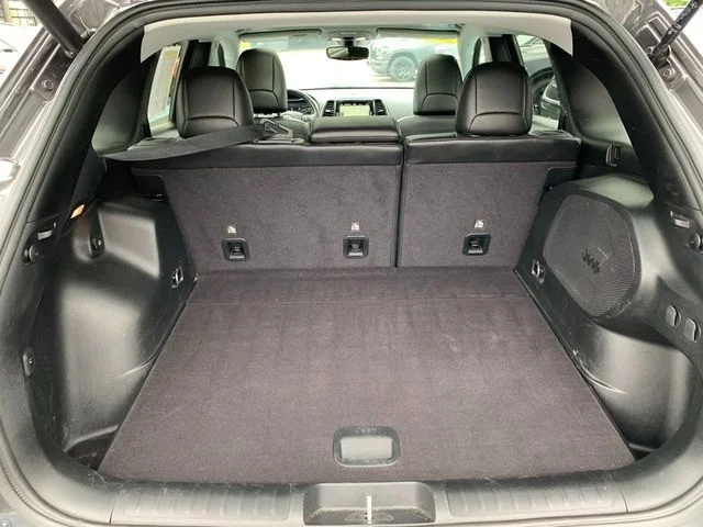 Used 2020 Gray Jeep Limited image 6