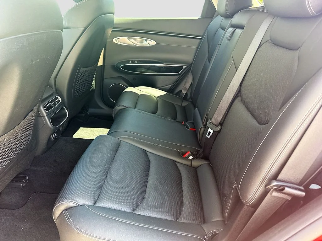 2025 GENESIS GV70 Standard - Photo 24