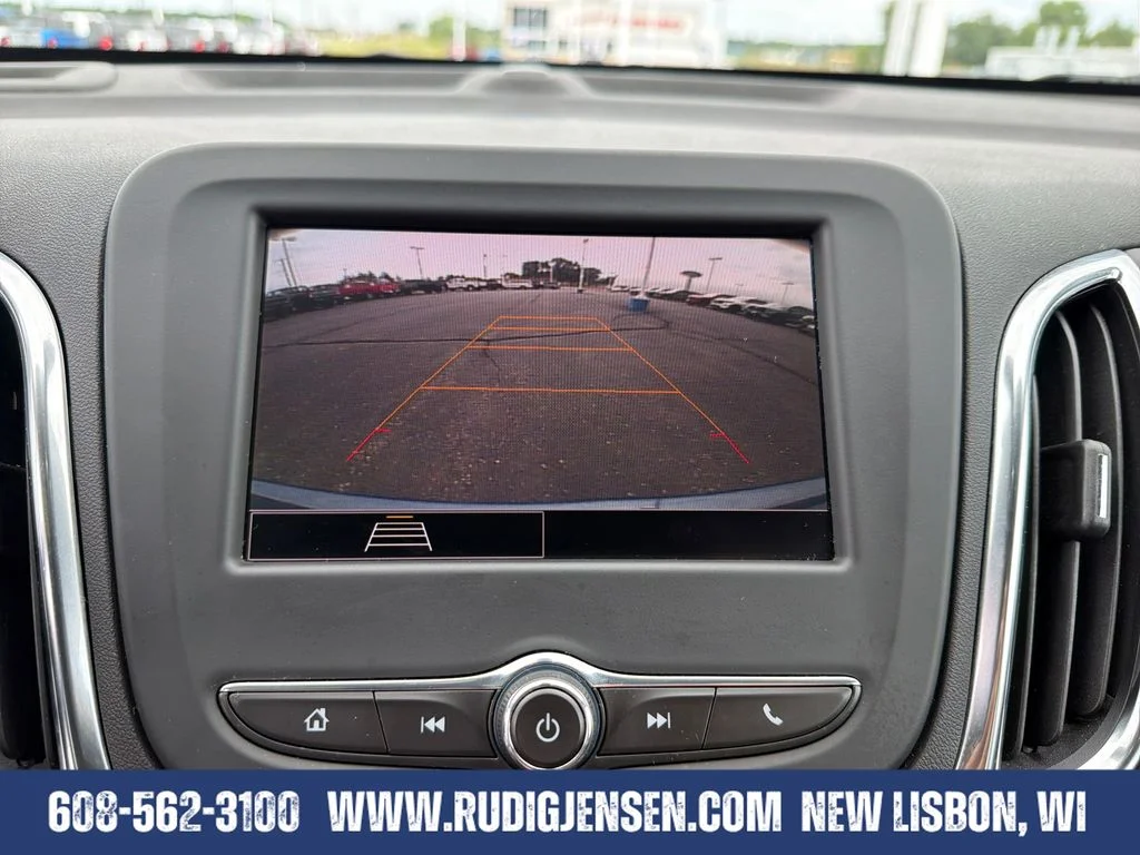Used 2024 Lakeshore Blue Metallic Chevrolet LT image 19