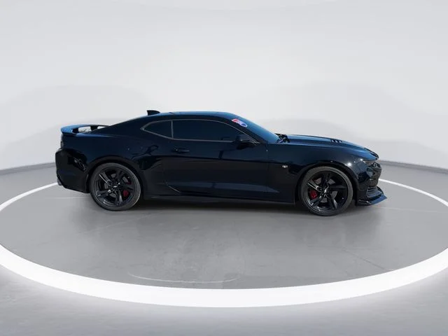 Certified Used 2019 Black Chevrolet SS image 4
