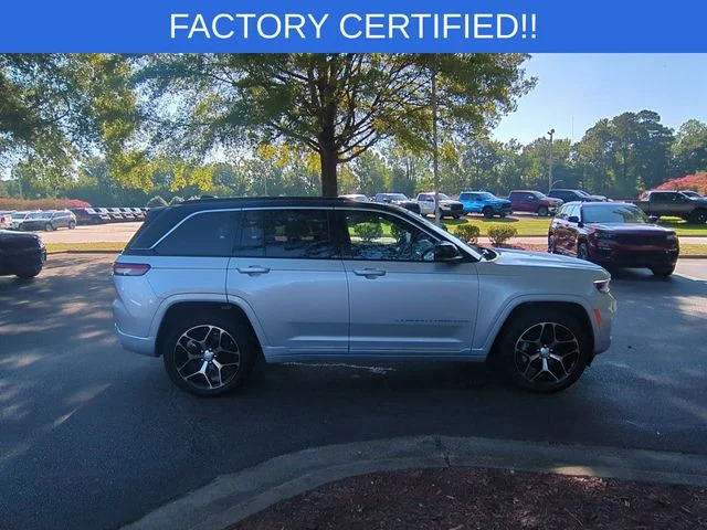 Used 2024 Silver Jeep Summit Reserve 4xe image 6