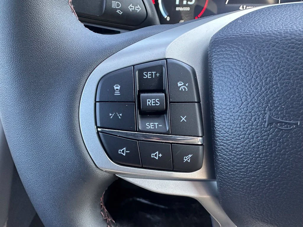 New 2027 Agate Black Metallic Ford Active image 17