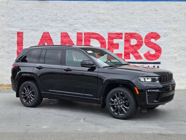 Grand Cherokee | Landers Chrysler Dodge Jeep Ram