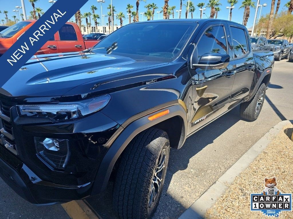 Used 2025 Onyx Black GMC AT4 image 21
