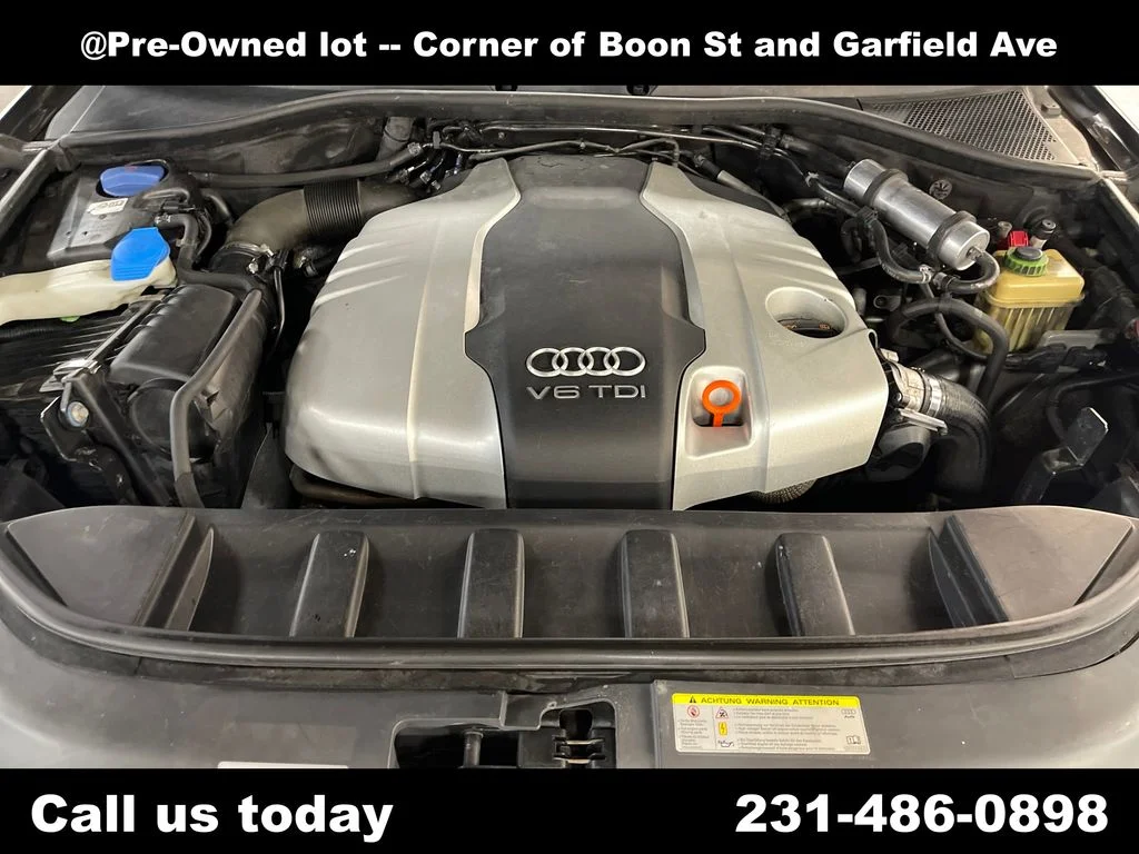 Used 2013  Audi  image 9