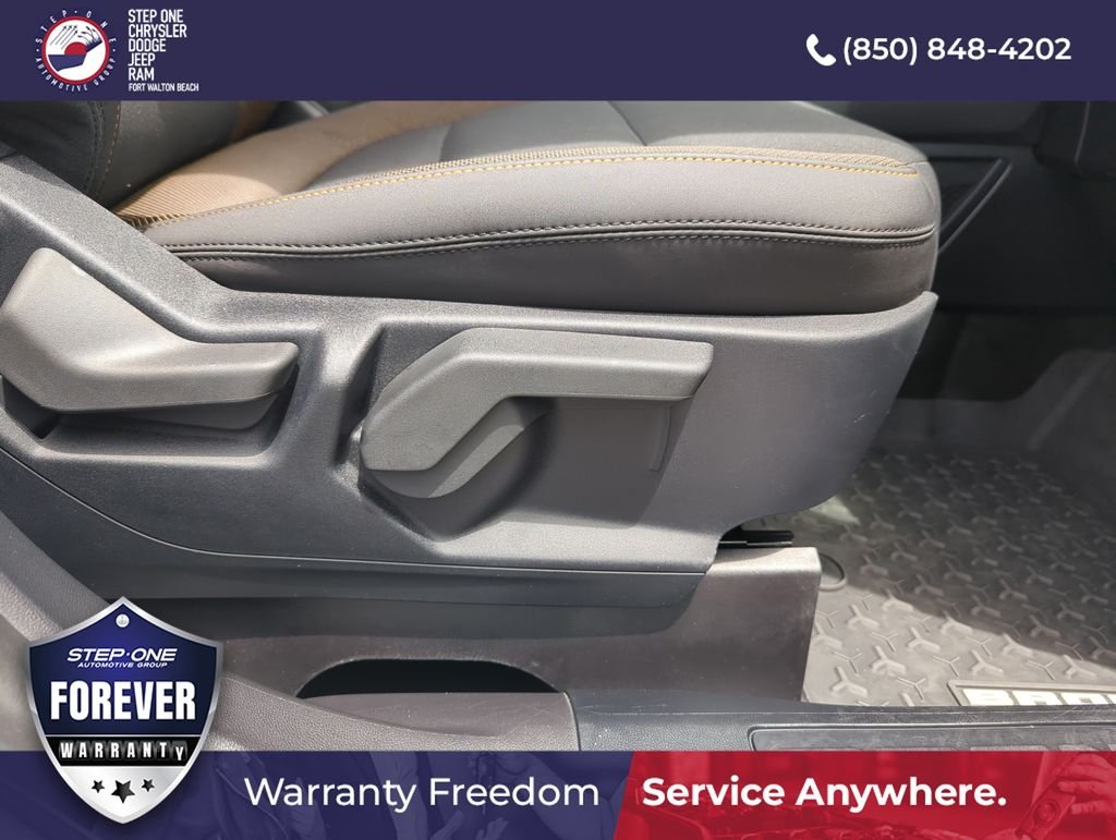 Used 2021 Green Ford Badlands image 35