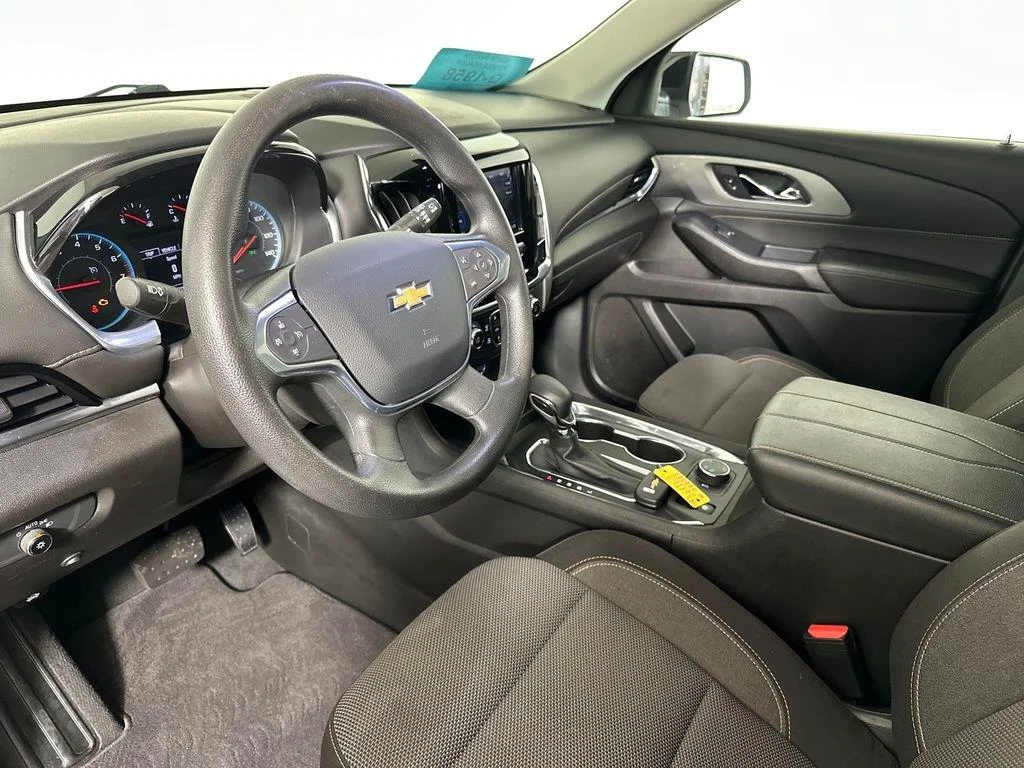 Used 2021 Summit White Chevrolet LS image 21
