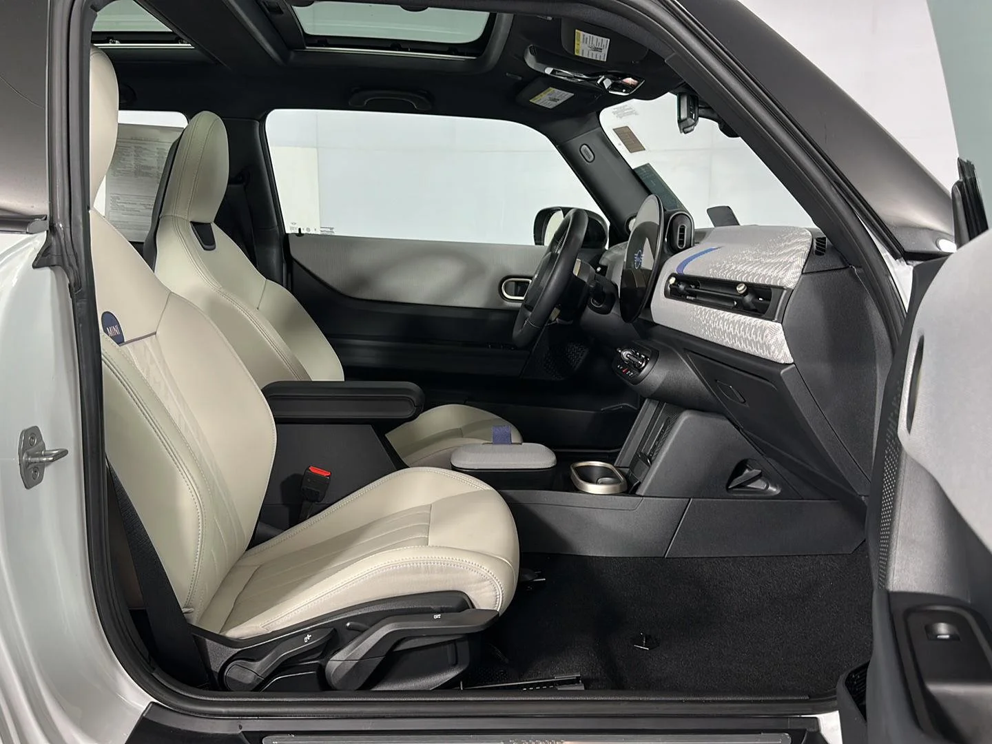 Used 2025 Nanuq White Metallic MINI Cooper S image 26