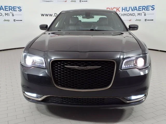 Used 2016 Chrysler 300 S with VIN 2C3CCAGG5GH296219 for sale in Richmond, MI
