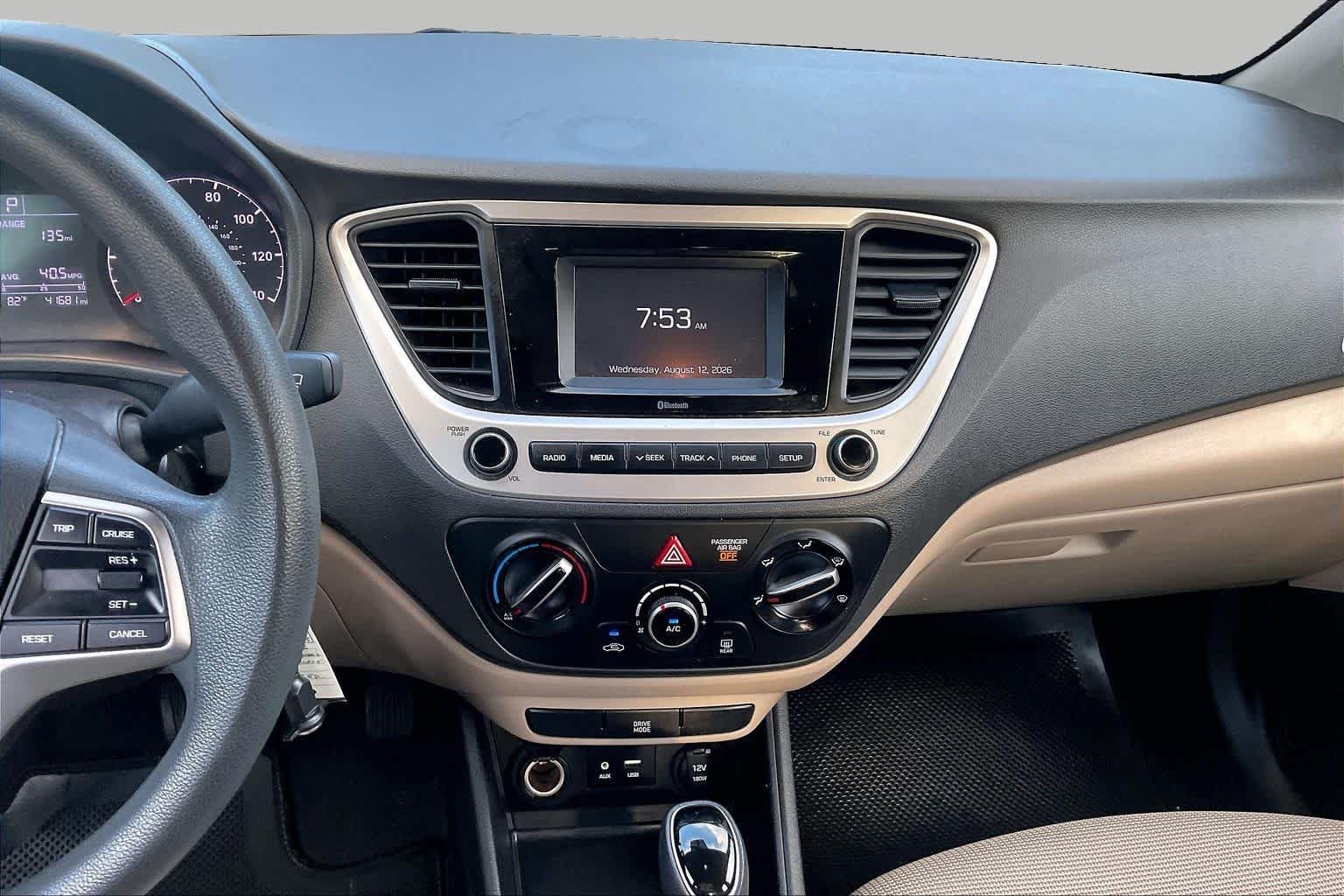Pre-Owned 2022 Hyundai Accent SE