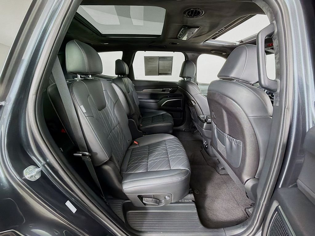Used 2024 Gravity Gray Kia SX Prestige X-Line image 30