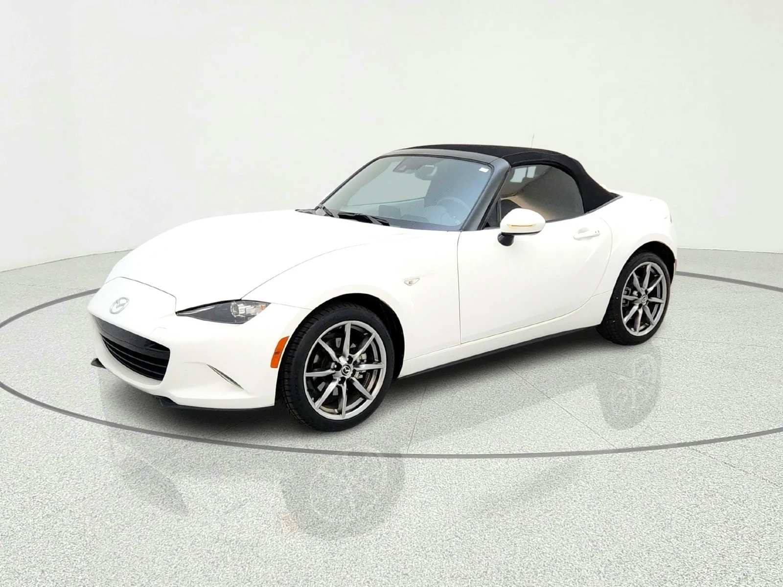 2022 Mazda MX-5 Miata Grand Touring Auto's photo