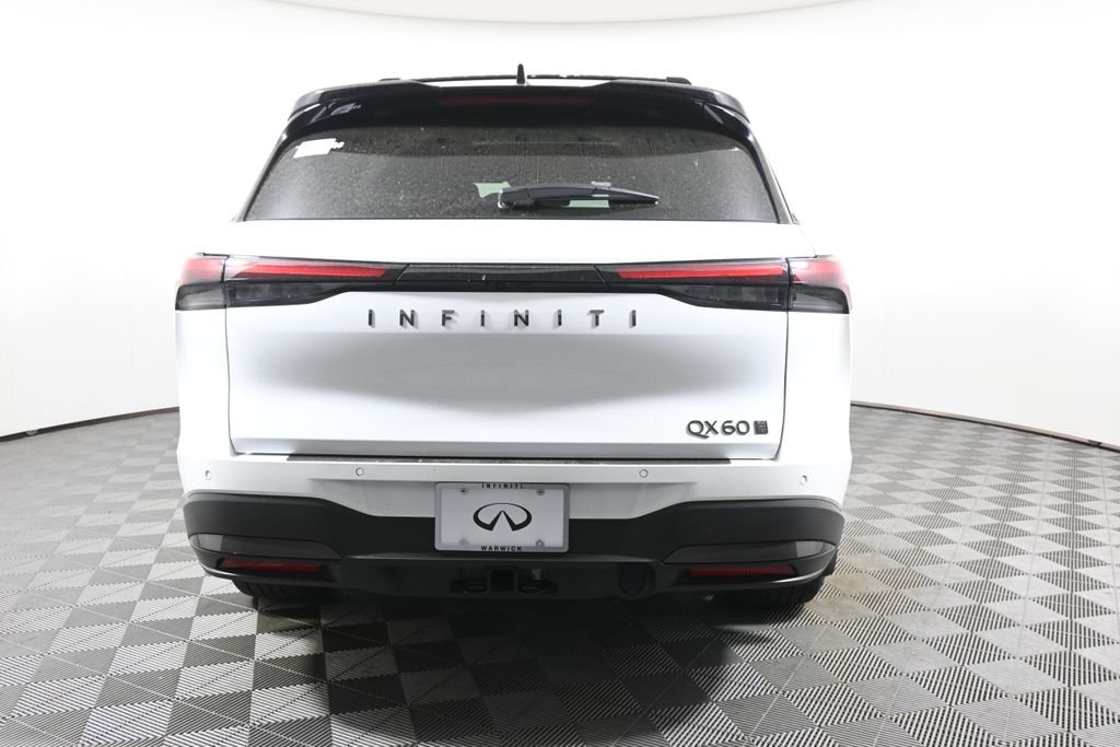 New 2027 2T RAD WHT INFINITI Autograph AWD image 6