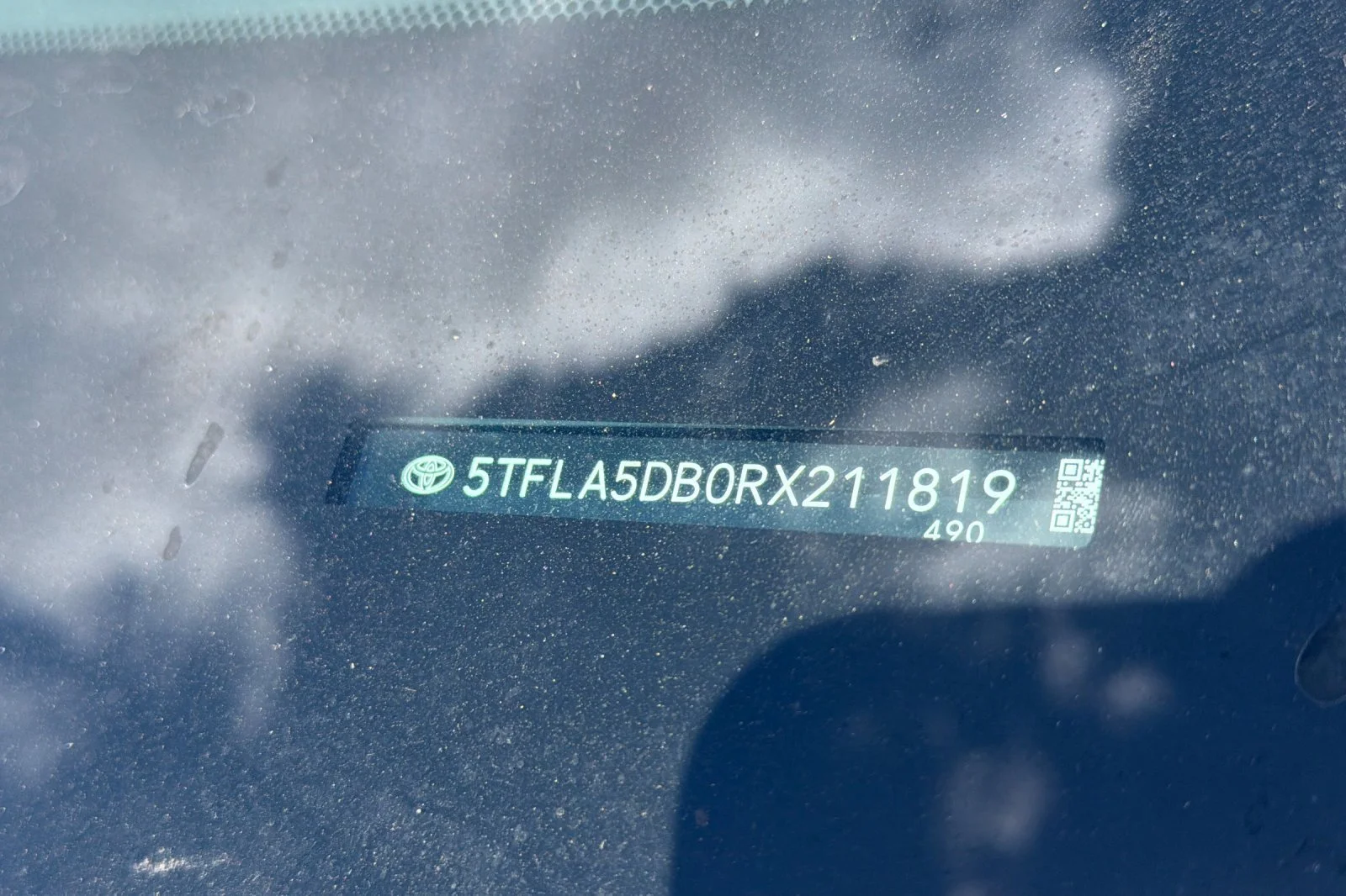 Used 2024 White Toyota SR5 image 9
