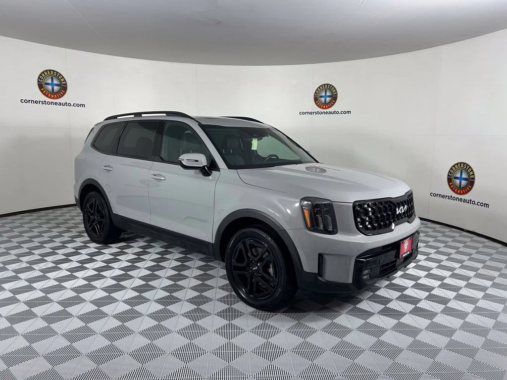 Used 2024 Gray Kia SX X-Line image 19