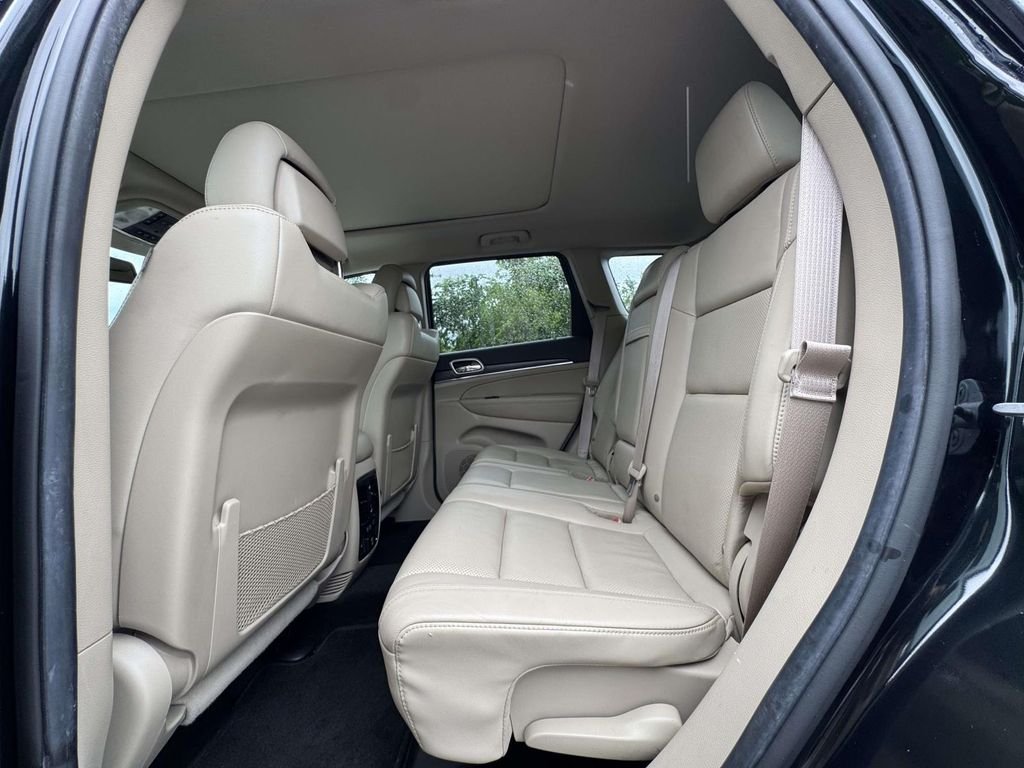 Used 2014 Black Jeep Limited image 14