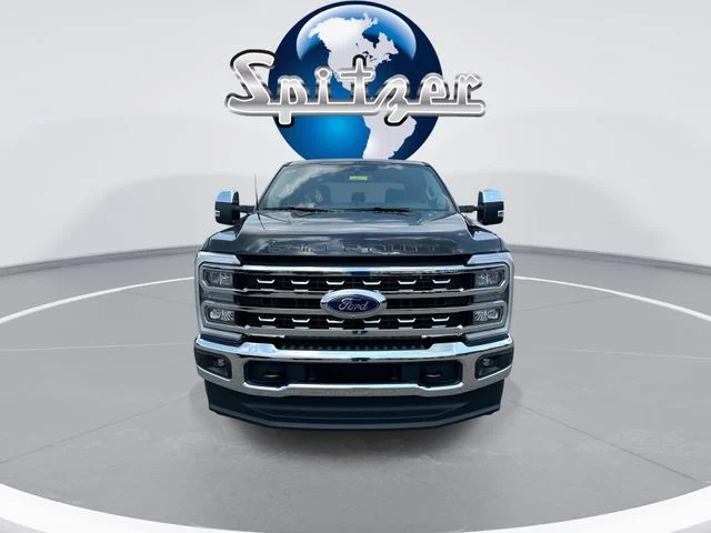 New 2026 Agate Black Metallic Ford F-250® Lariat® image 4