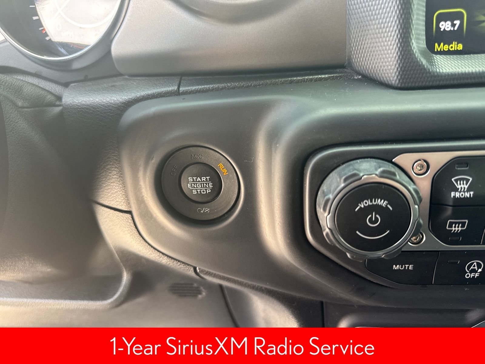 Used 2020 Gray Jeep Unlimited Sport image 19