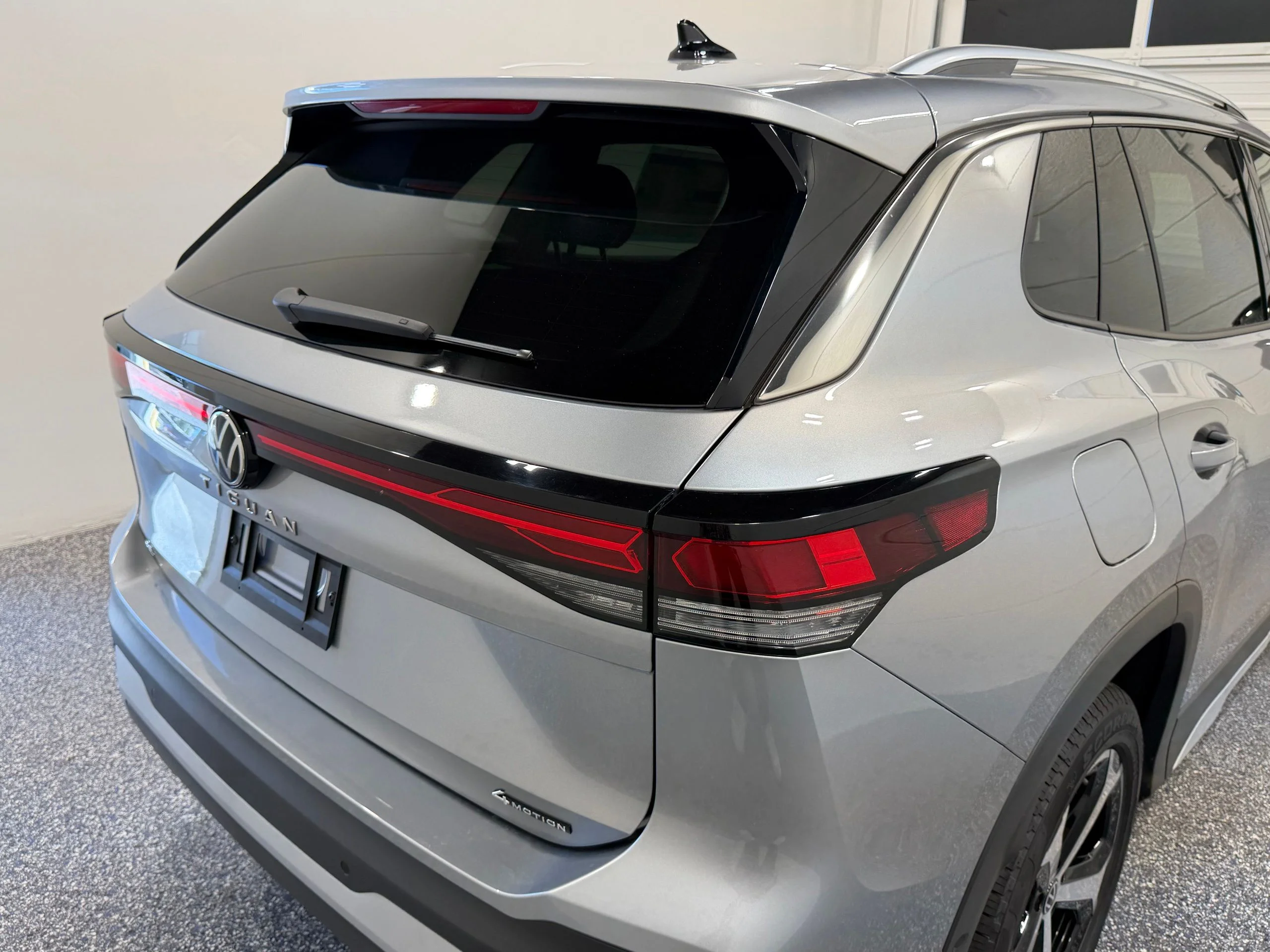 New 2026 Silver Volkswagen 2.0T SE image 18