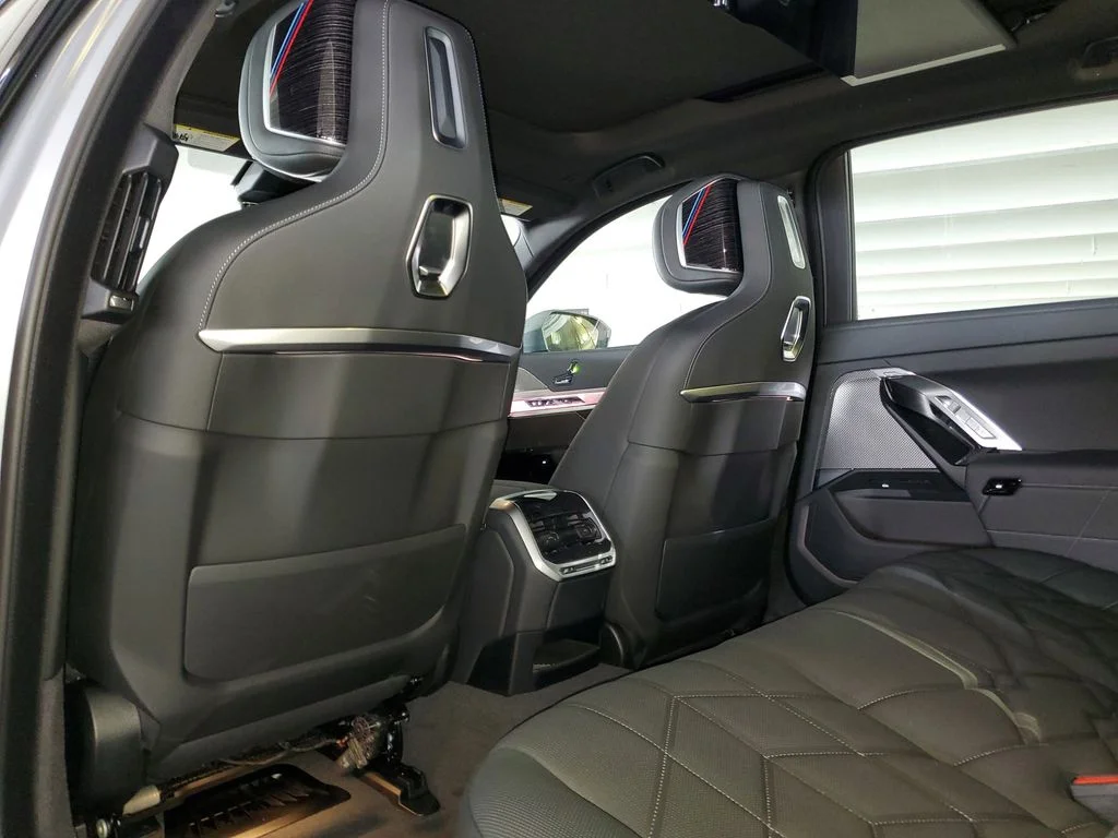 New 2026 Frozen Pure Grey Metallic BMW 740i image 10