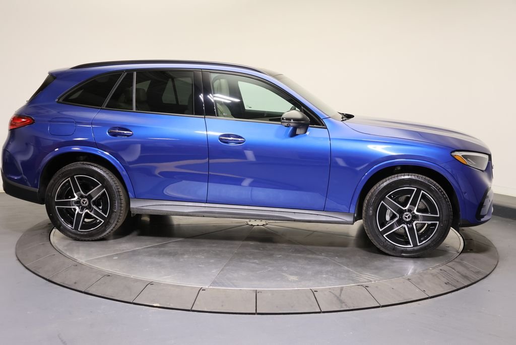 Used 2027 Starling Blue Metallic Mercedes-Benz GLC 300 image 8