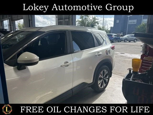 2023 Nissan Rogue SV FWD's photo