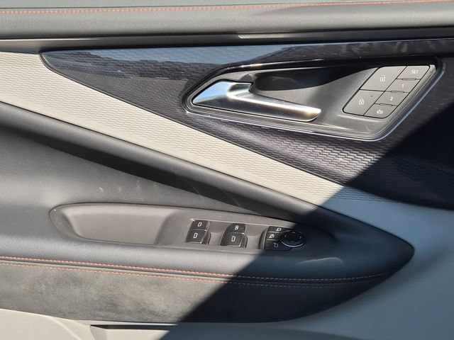 2026 Chevrolet Blazer EV SS - Photo 15