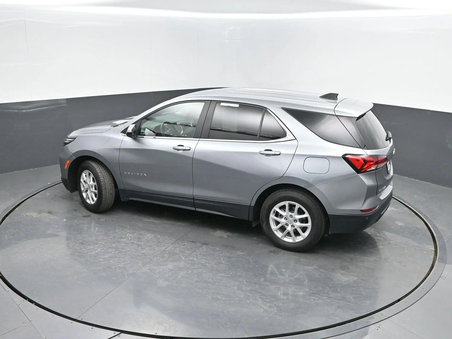 Used 2024 Sterling Gray Metallic Chevrolet LT image 36