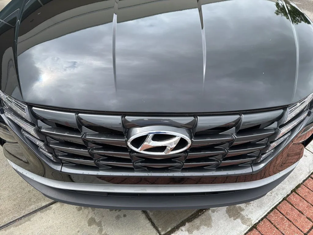 Used 2023 Black Hyundai SEL Convenience image 12