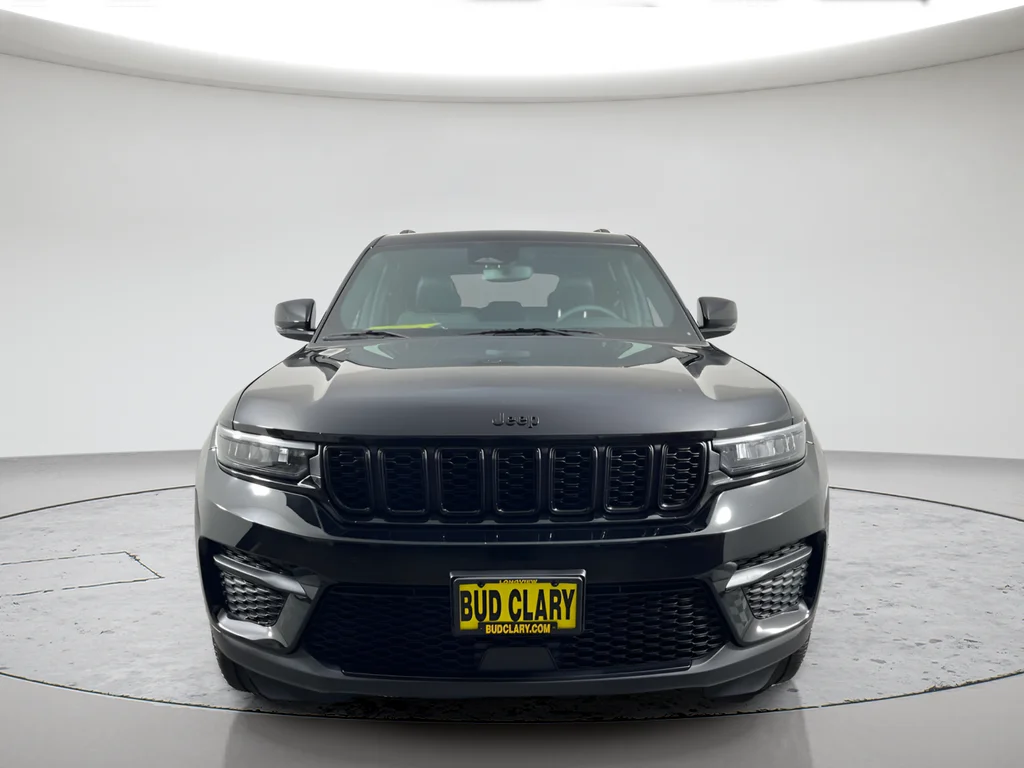 Used 2023 Black Jeep Altitude X image 15