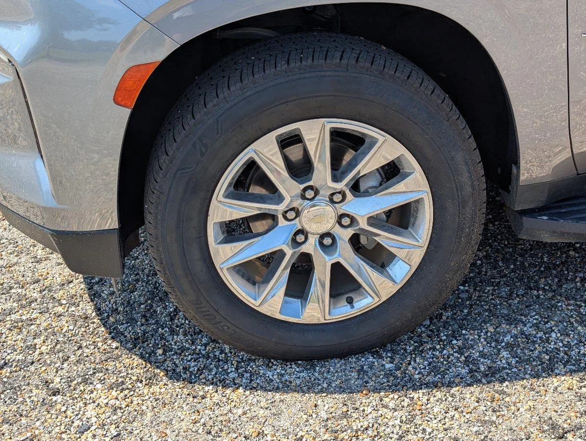 Used 2021 SATIN STEEL METALLIC Chevrolet Premier image 11