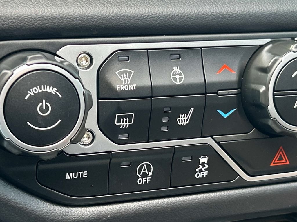 Used 2025 Black Jeep Rubicon X image 29