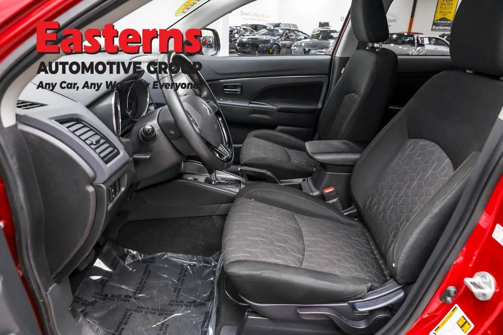 Used 2022 Red Mitsubishi 2.0 LE image 14