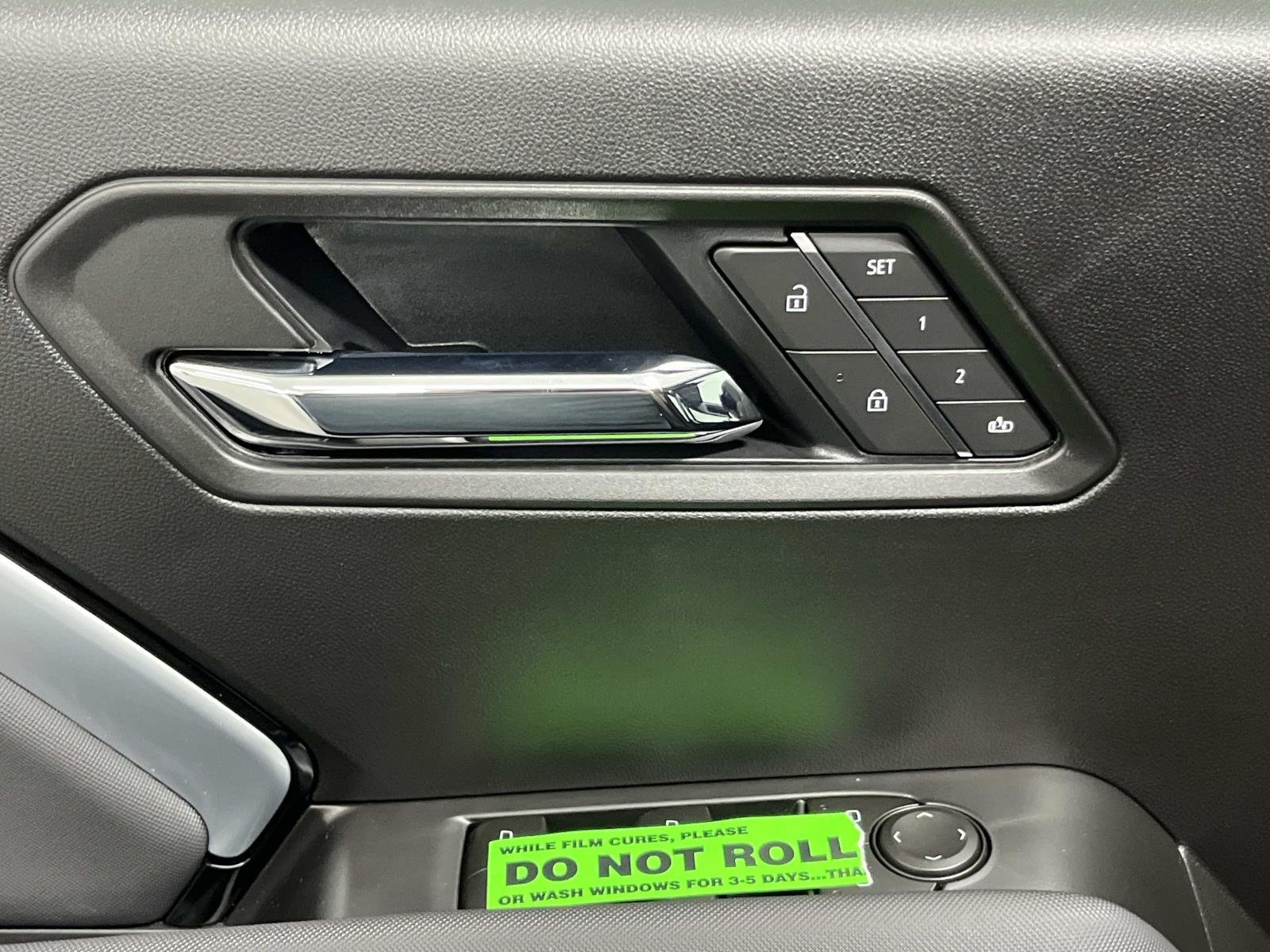 2026 Chevrolet Colorado Z71 - Photo 16