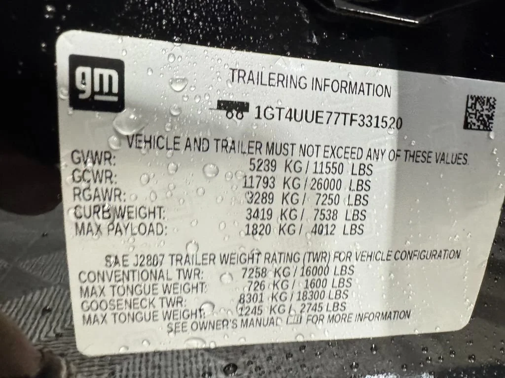 New 2026 Onyx Black GMC SLT image 8