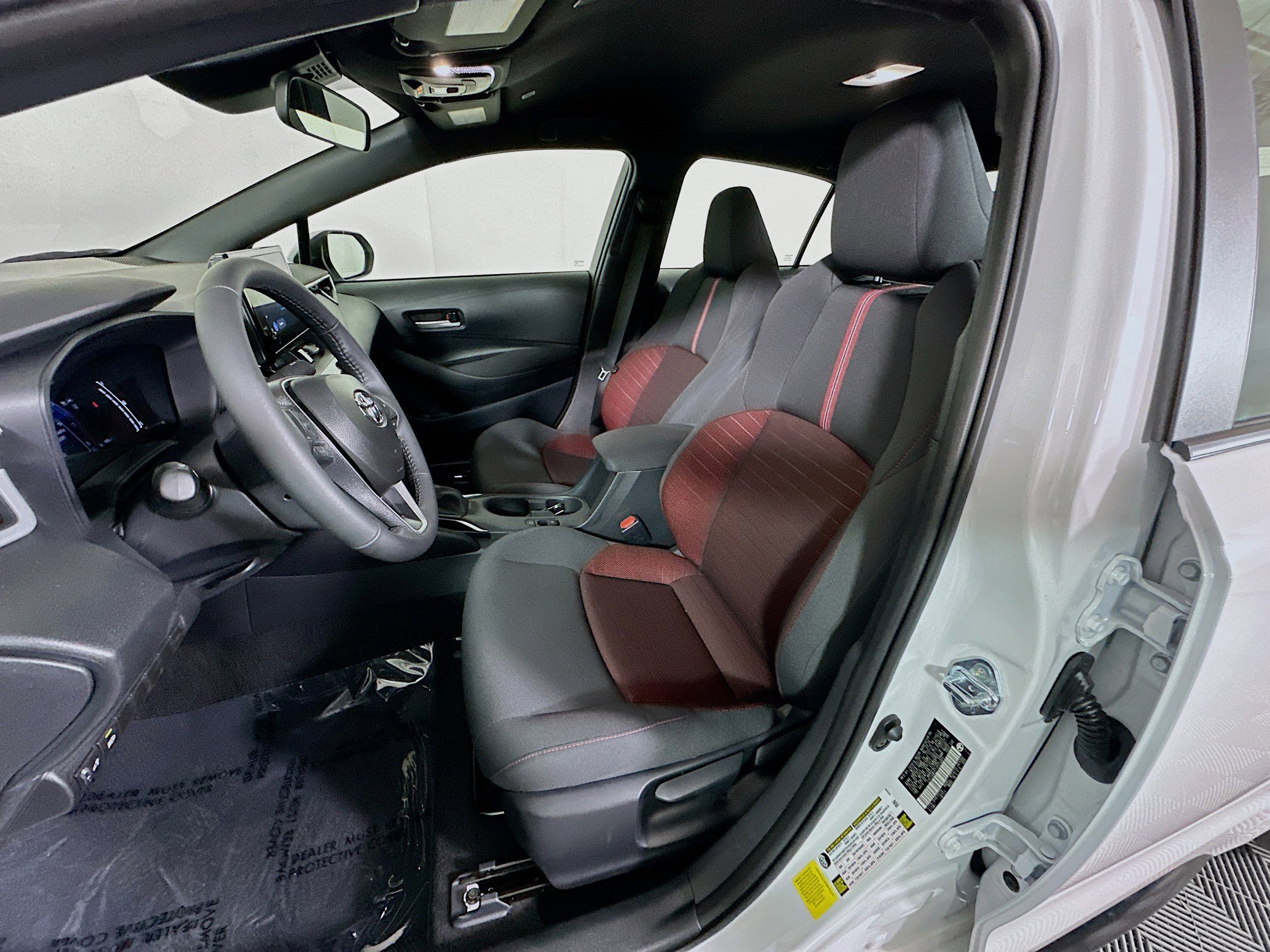 Used 2026 Ice Toyota SE image 12