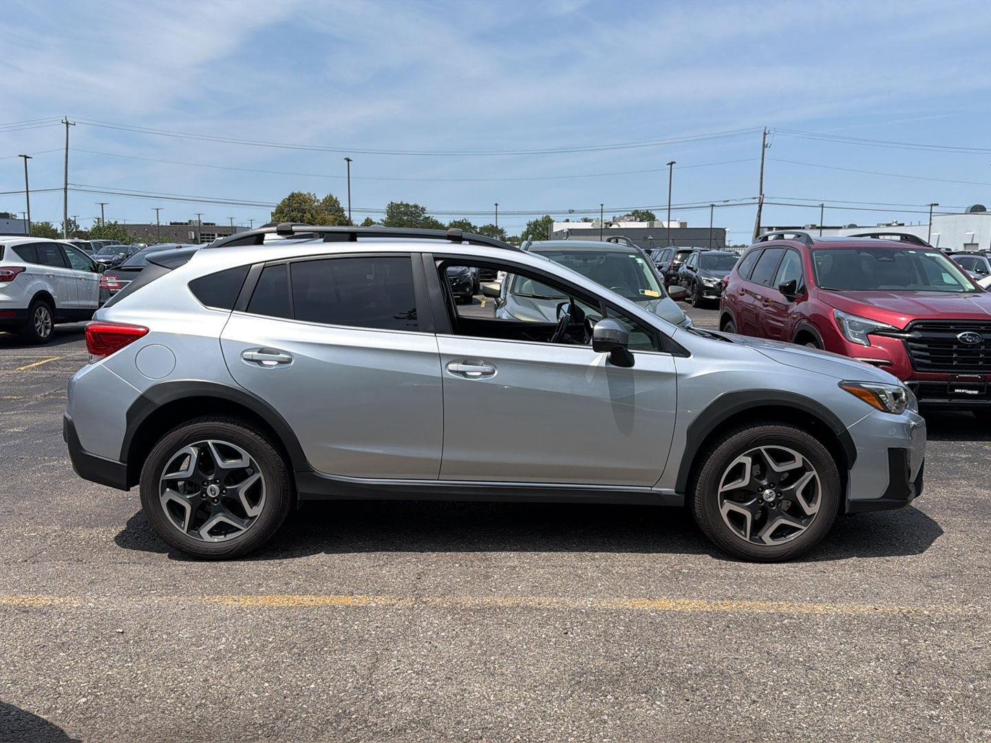 Used 2018 Ice Silver Metallic Subaru Limited image 7