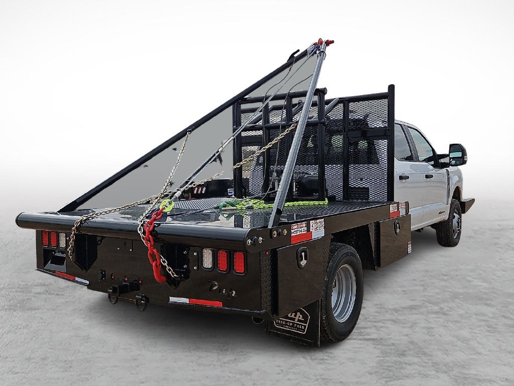 New 2026 Oxford White Ford F-350® XL image 10