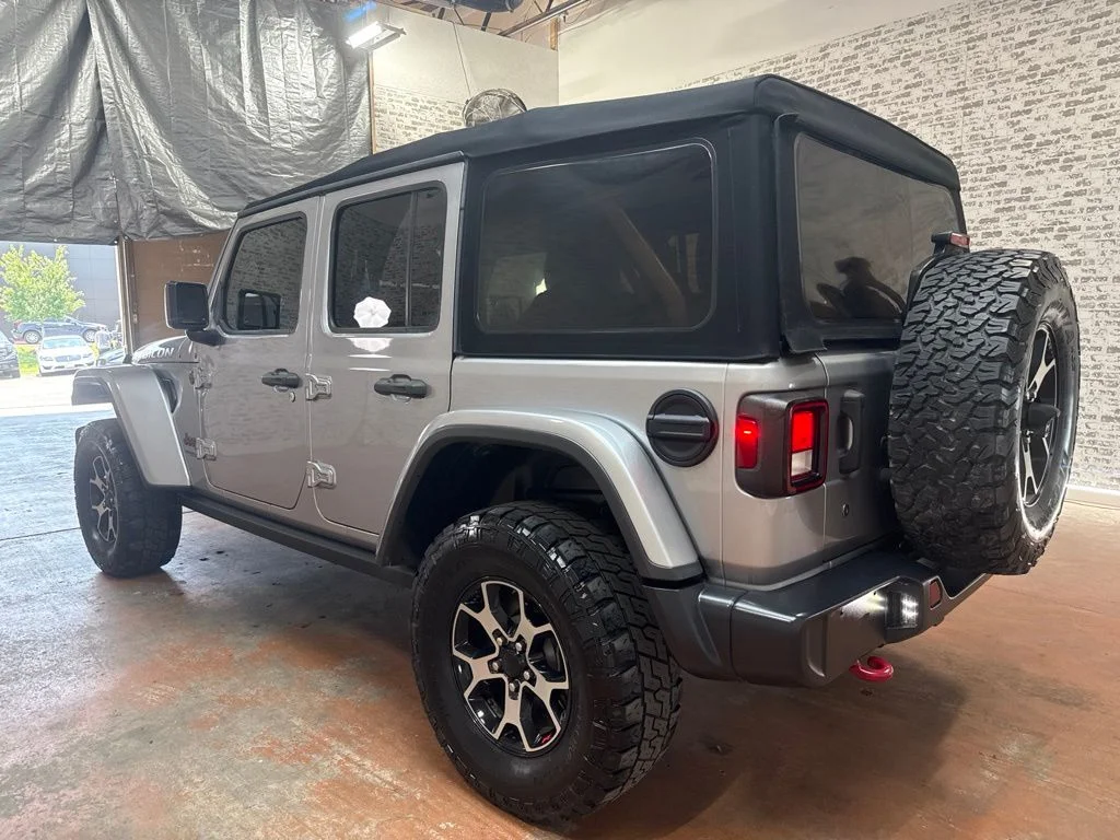 Used 2019 Billet Silver Metallic Clearcoat Jeep Unlimited Rubicon image 5