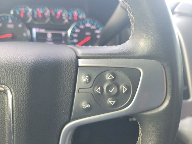 Used 2017 Onyx Black GMC SLE image 10