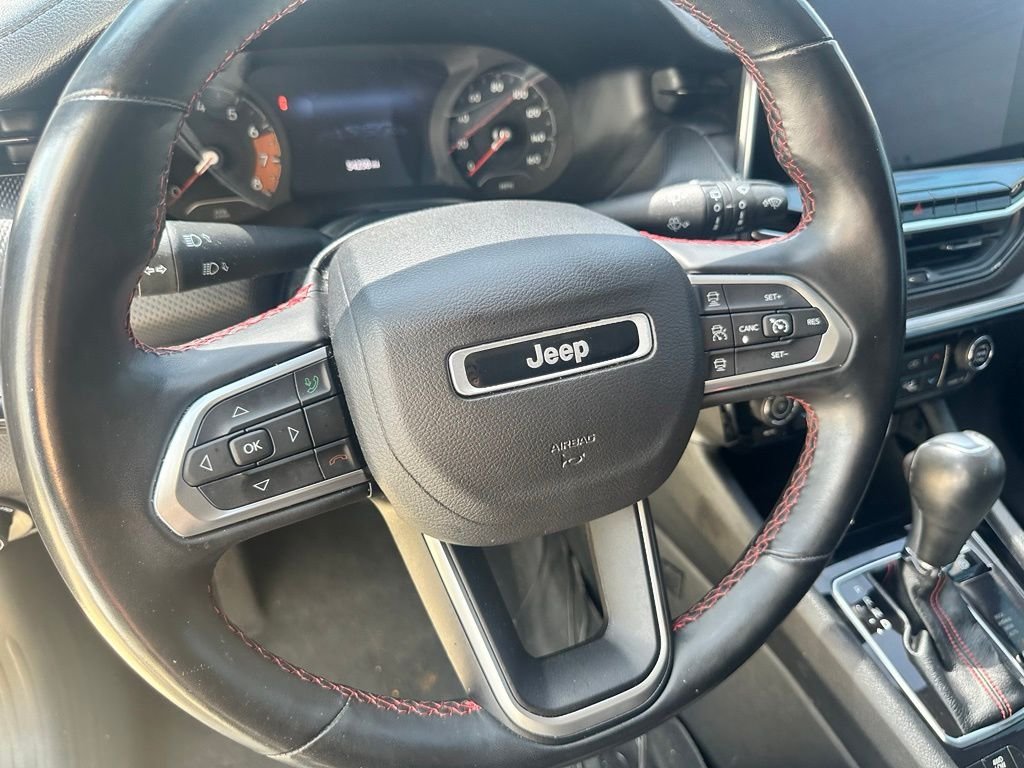 Used 2022 Gray Jeep Trailhawk image 13