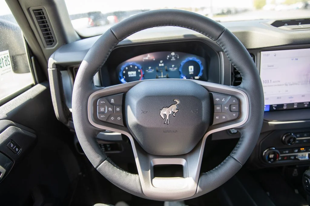 New 2026 Desert Sand Ford Badlands® image 38