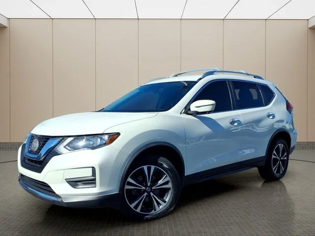 Used 2019 White Nissan SV image 2