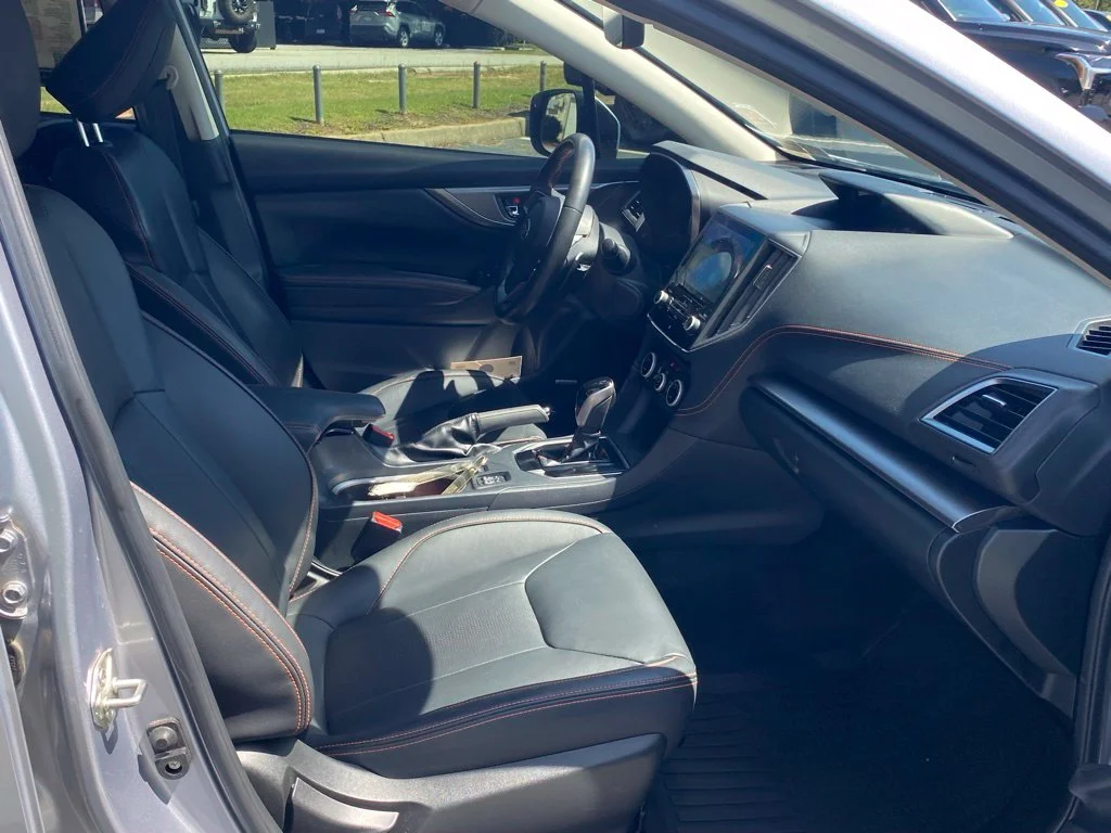 Used 2021 Silver Subaru Limited image 17