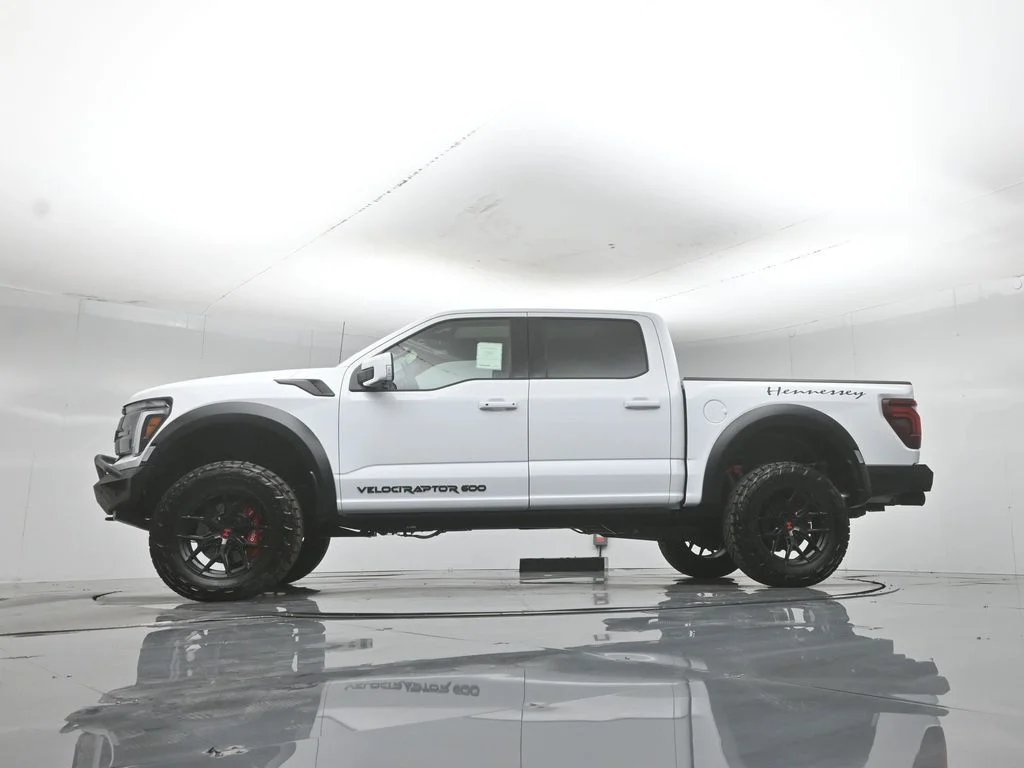 New 2026 Oxford White Ford Raptor image 7