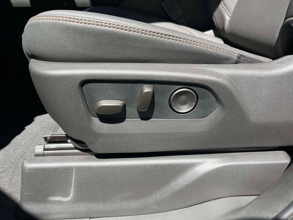 2026 GMC Sierra 2500HD AT4 - Photo 23