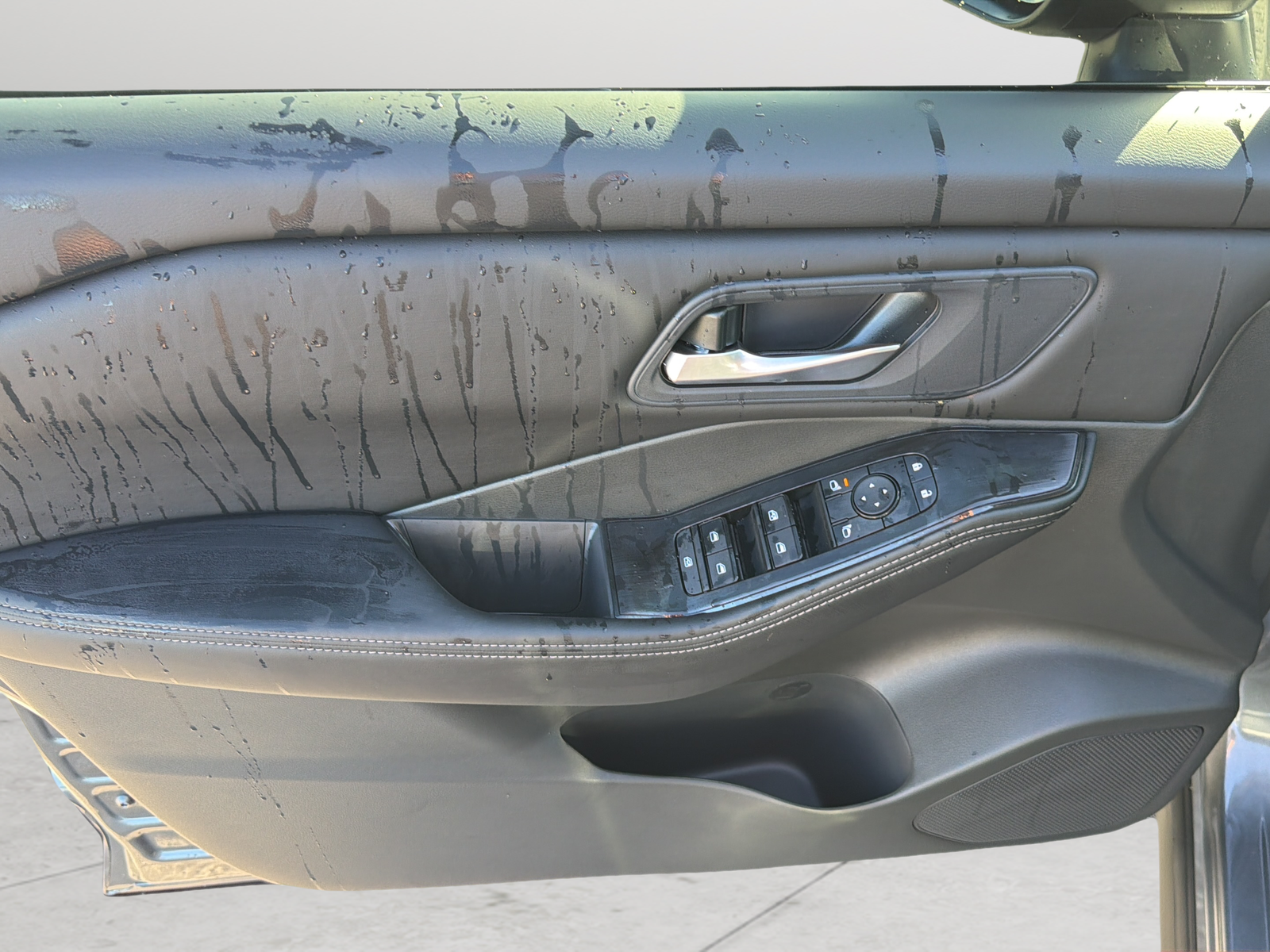 New 2026 Gray Nissan SV image 31