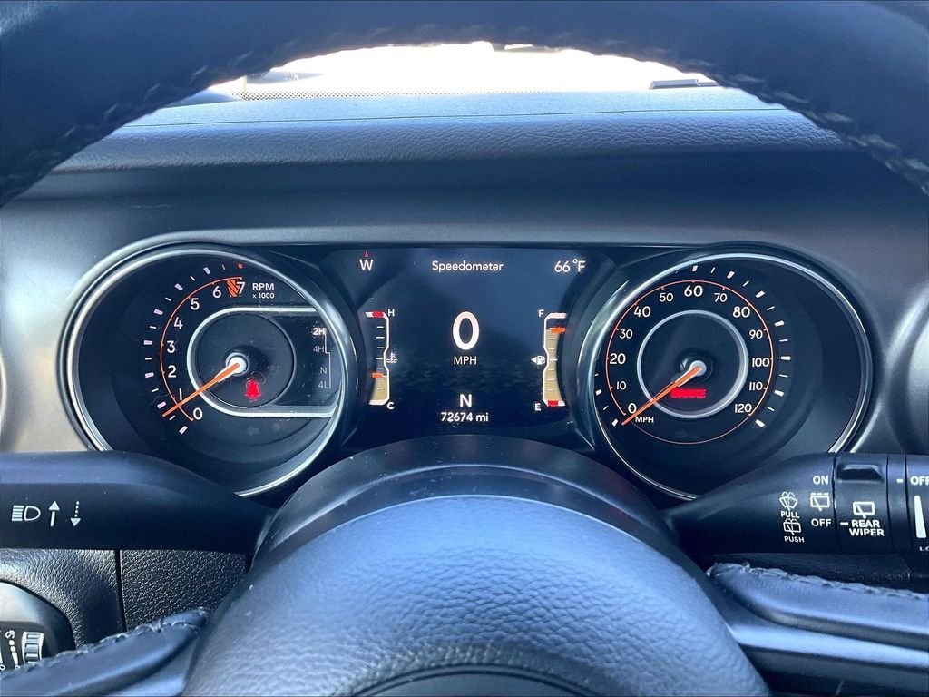 Used 2021 Red Jeep Sport S image 25