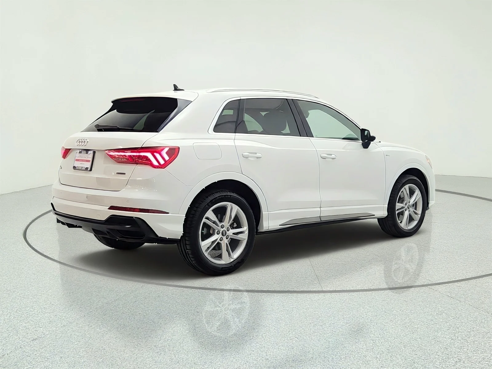 Used 2021 Glacier White Metallic Audi S line Premium 45 TFSI quattro image 5