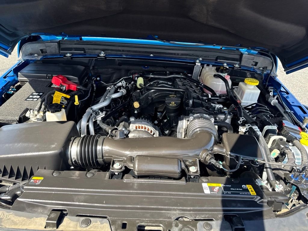 Used 2023 Blue Jeep Mojave image 18